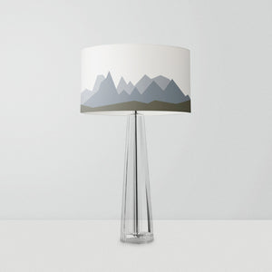 Inspired by the majestic Andes mountain range, this lampshade seamlessly blends modern aesthetics with the rugged beauty of the natural world.